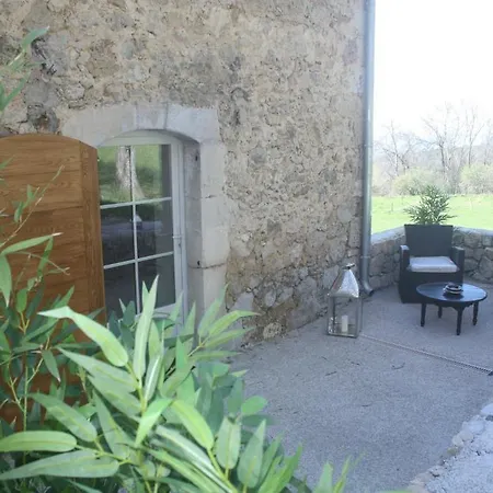 Bed & Breakfast Le Mas De La Source