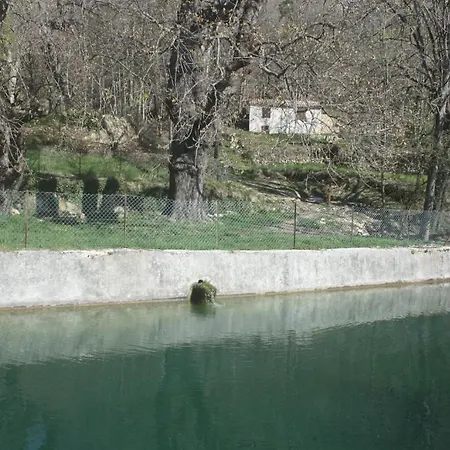 Bed & Breakfast Le Mas De La Source